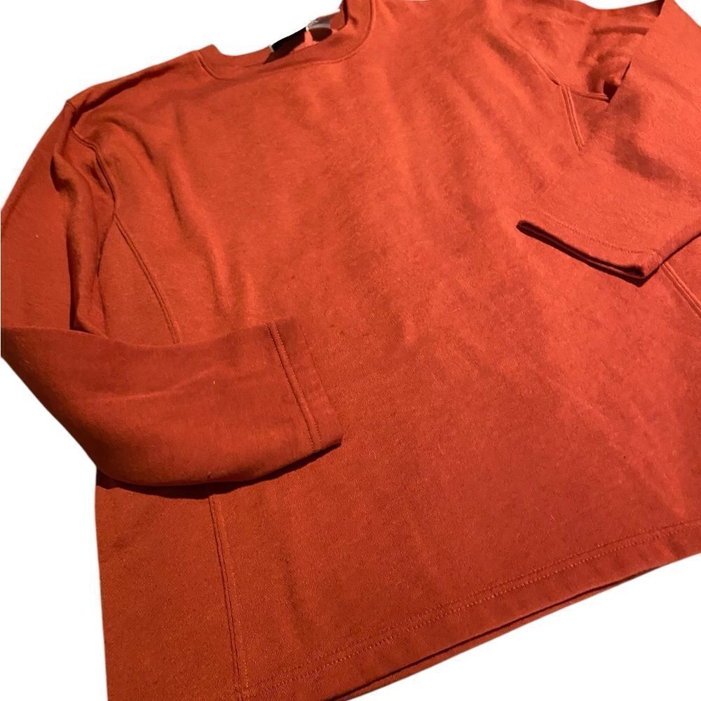 Jennifer Lauren size large dressy sweatshirt perfect like new see pics